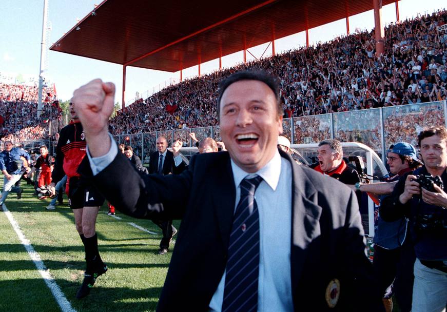 Come Sacchi e Capello, anche Alberto Zaccheroni fa centro al primo colpo: Milan campione d&#39;Italia nel 1998-99. Omega